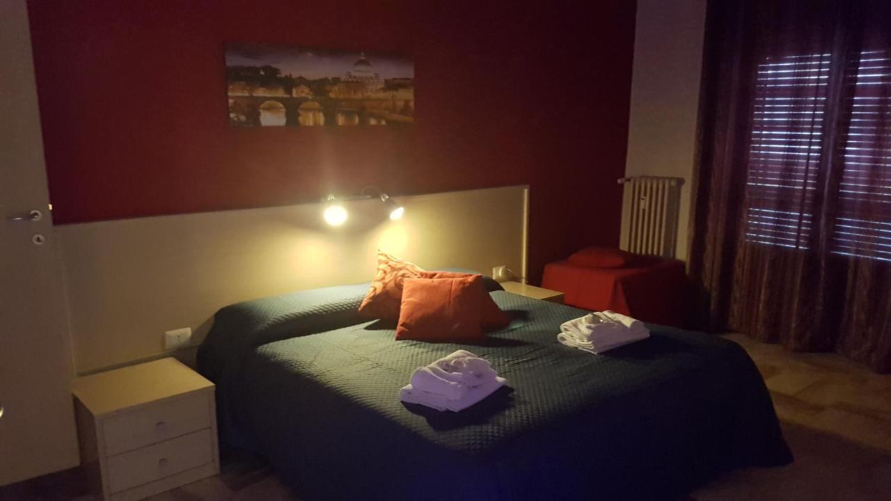 Domus Roma Hotell Exteriör bild