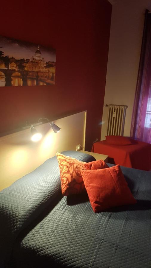 Domus Roma Hotell Exteriör bild